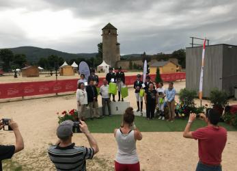 Cluny, Podium finale équipe